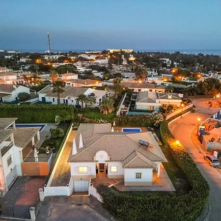 Ericeira By Ocvillas 알부페이라